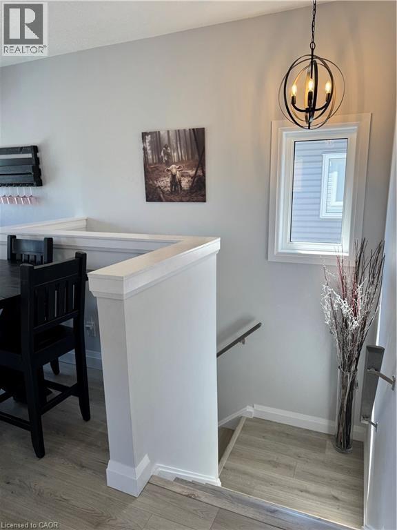 Photo 13 of 202 Fifth Avenue, Kitchener ON