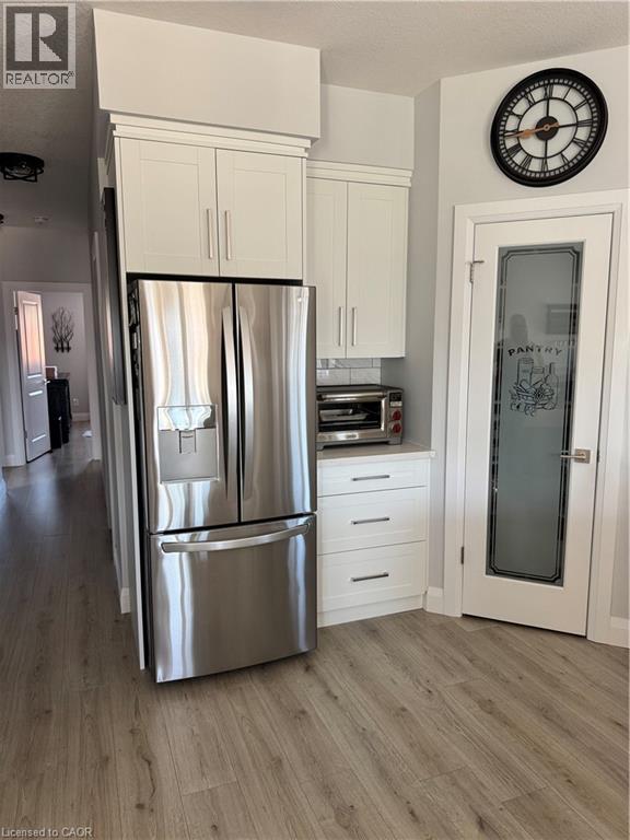 Photo 14 of 202 Fifth Avenue, Kitchener ON