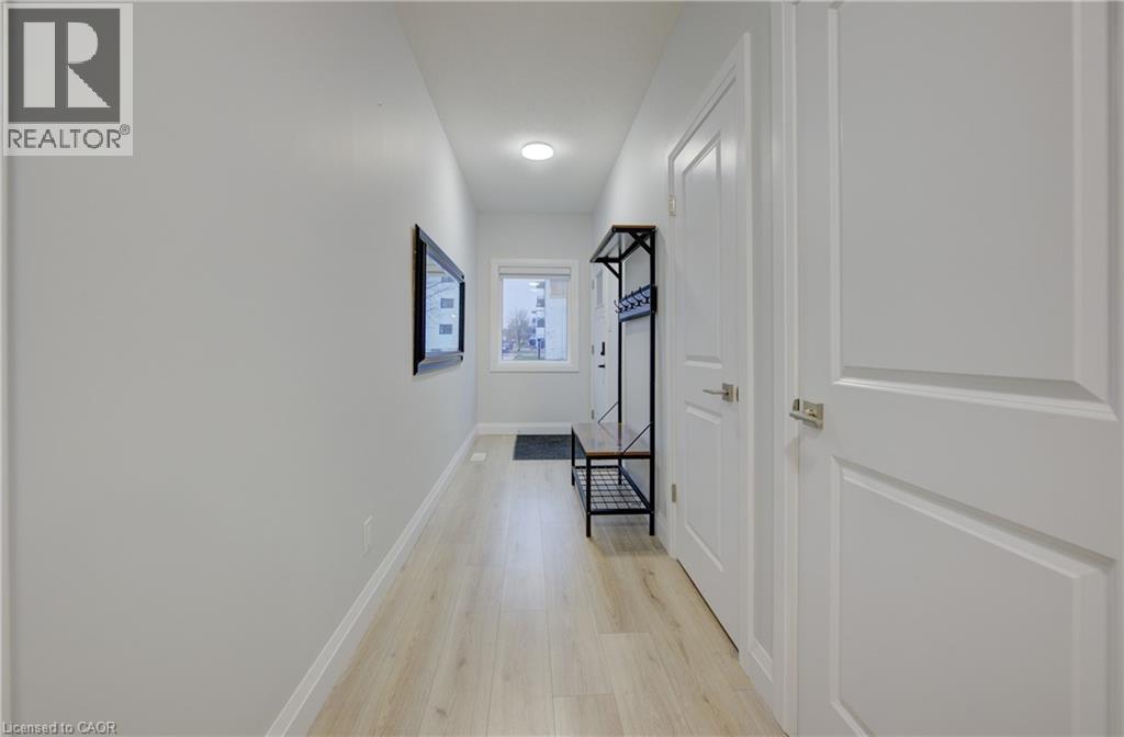 Photo 3 of 202 Fifth Avenue, Kitchener ON