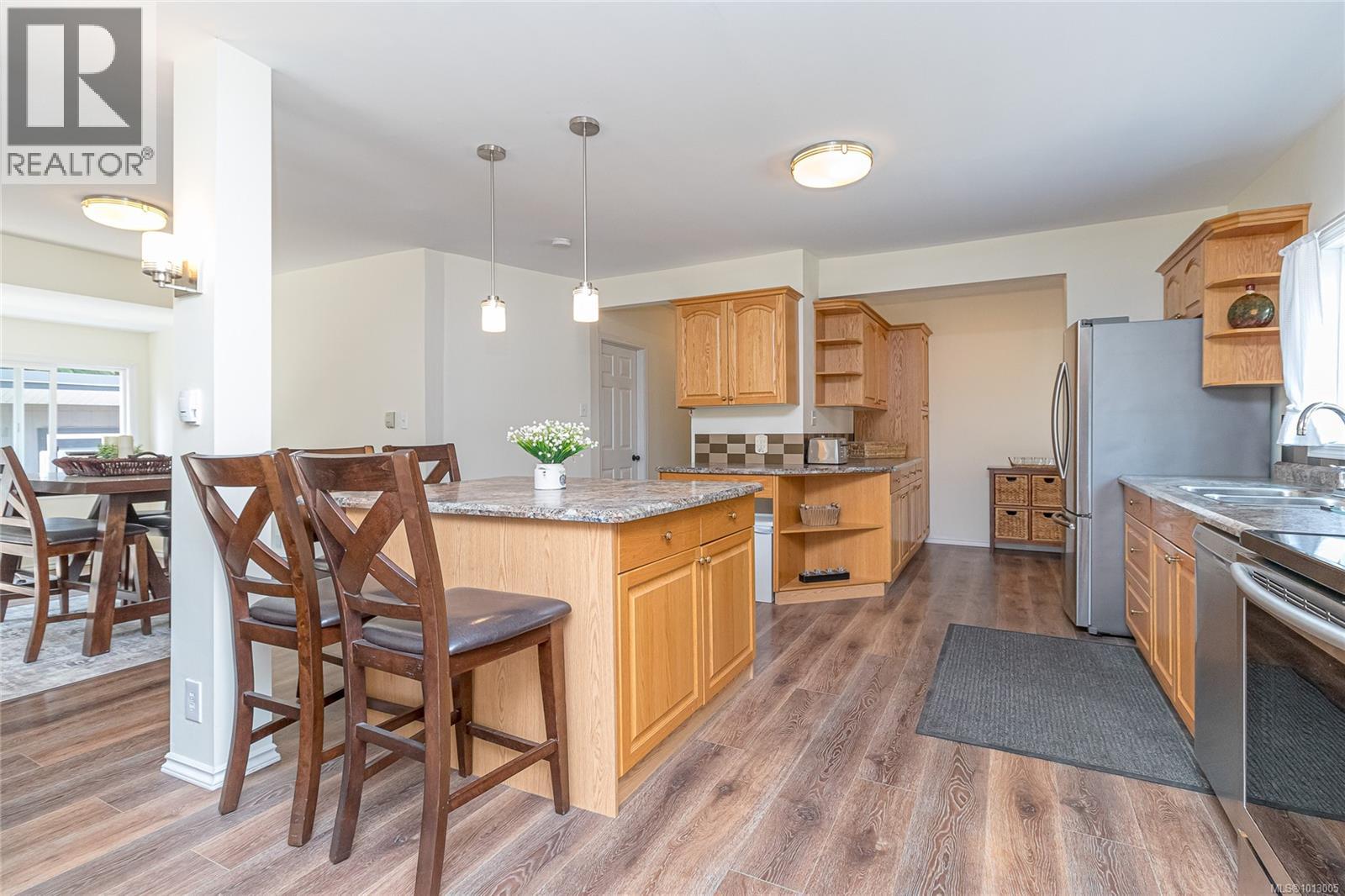 2411 Renfrew Rd, Shawnigan Lake