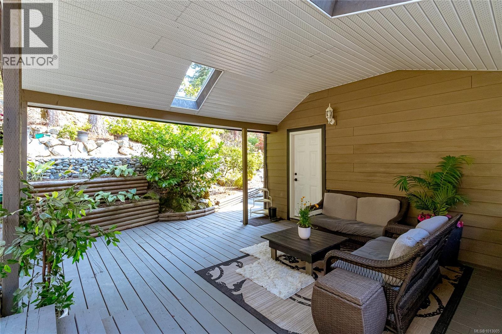 2411 Renfrew Rd, Shawnigan Lake