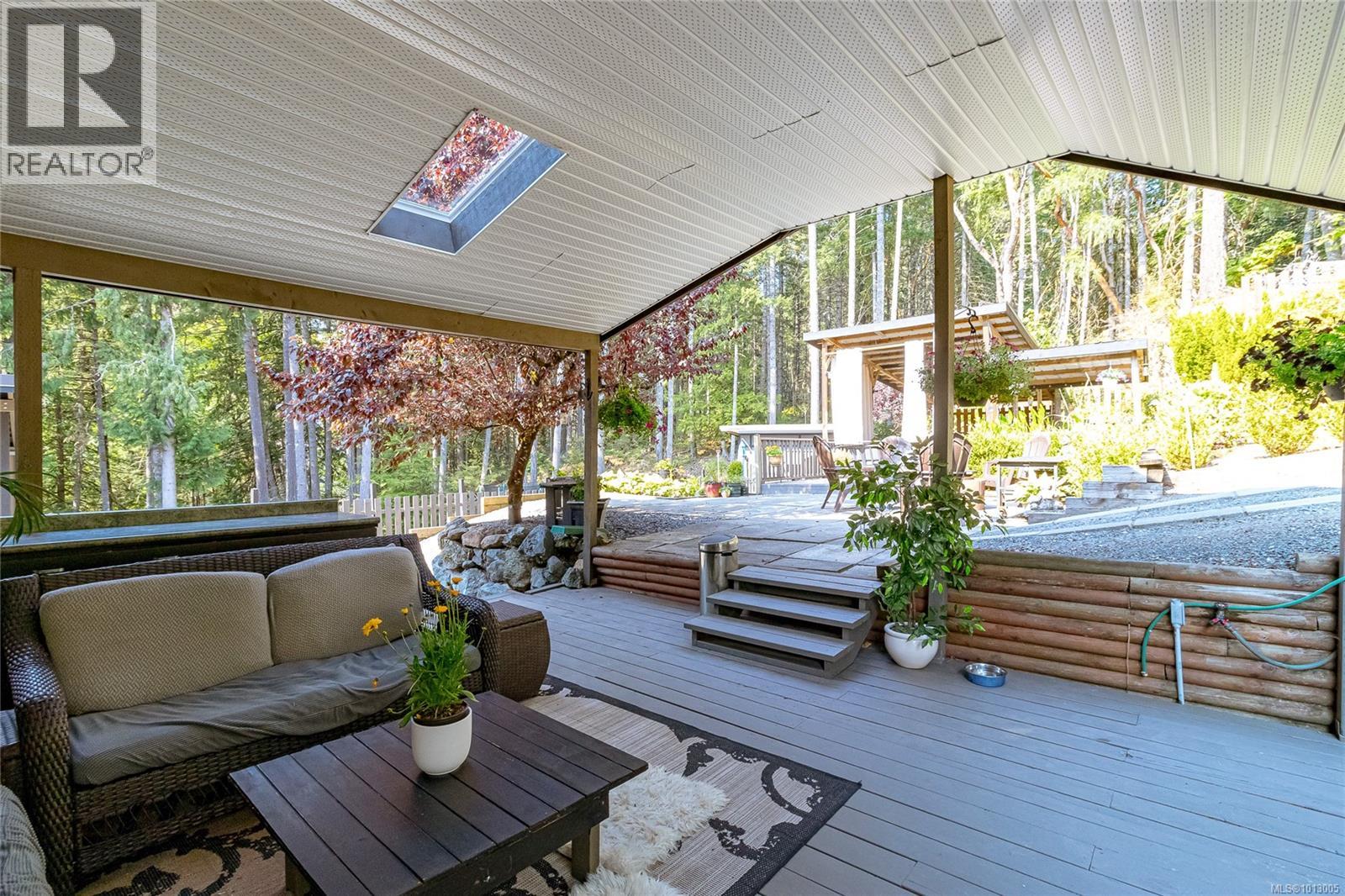 2411 Renfrew Rd, Shawnigan Lake