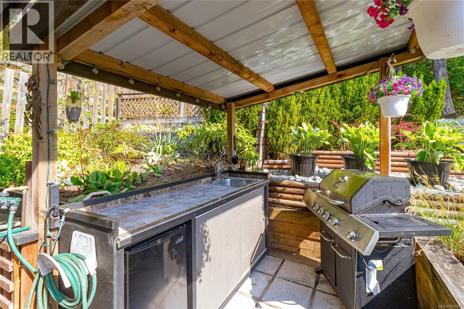 2411 Renfrew Rd, Shawnigan Lake