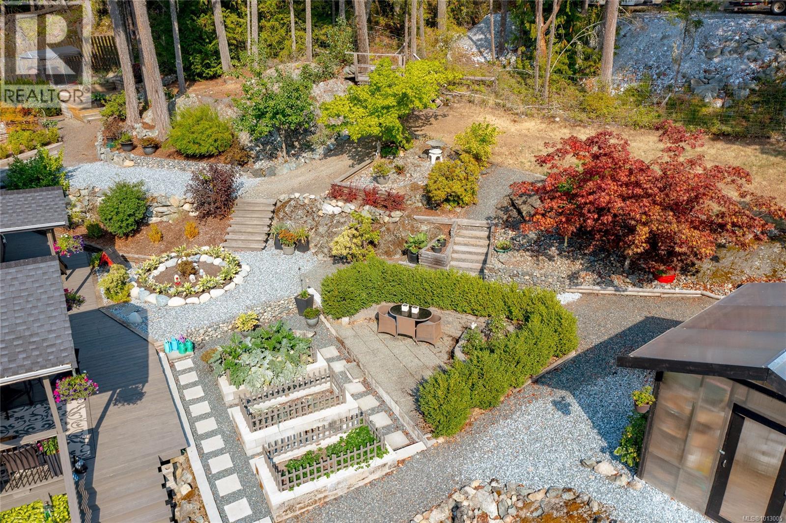 2411 Renfrew Rd, Shawnigan Lake