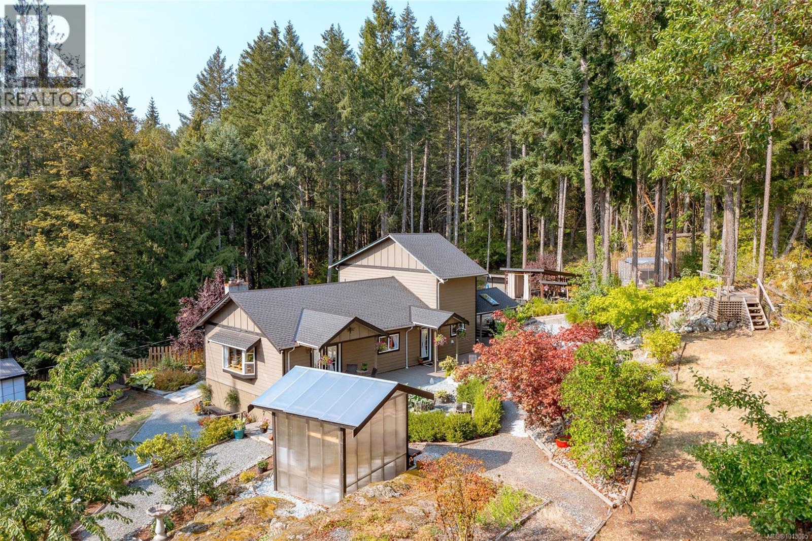 2411 Renfrew Rd, Shawnigan Lake