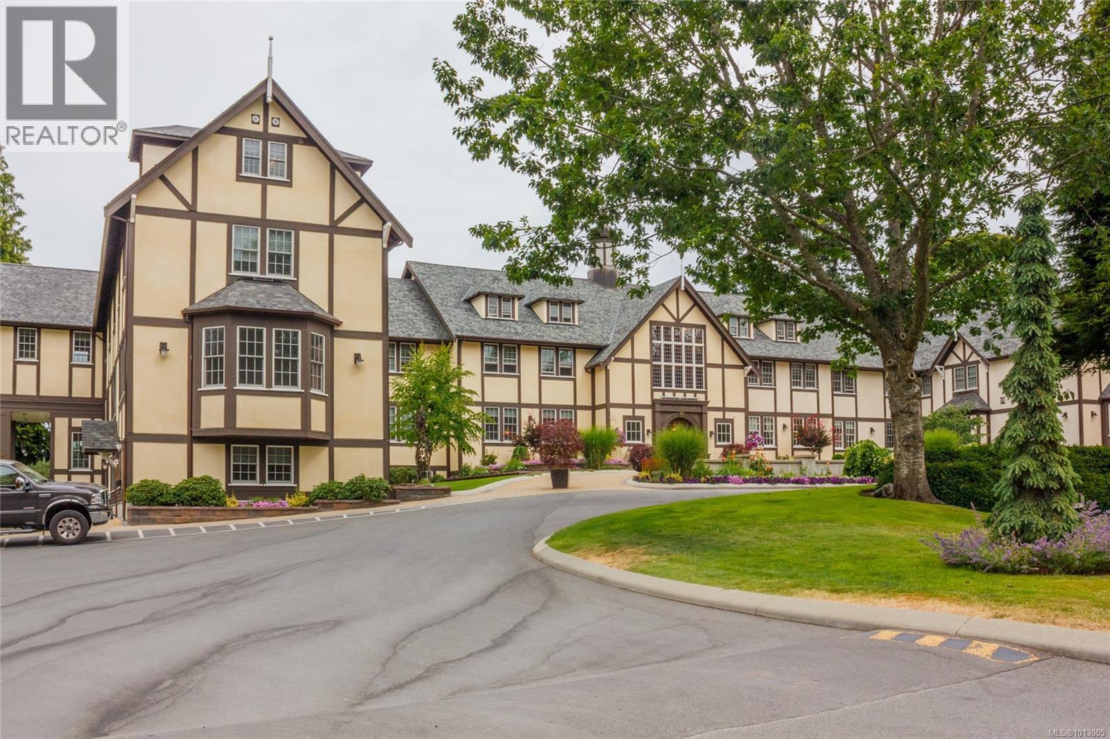 2411 Renfrew Rd, Shawnigan Lake
