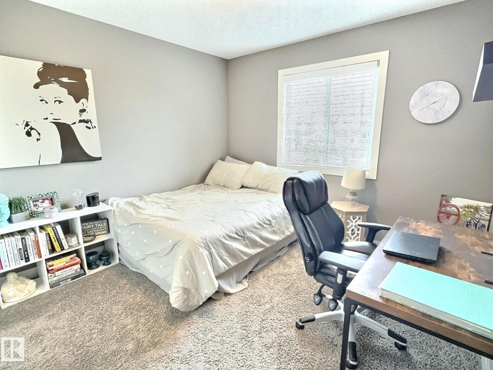 Photo 14 of 21703 80 Av Nw, Edmonton AB