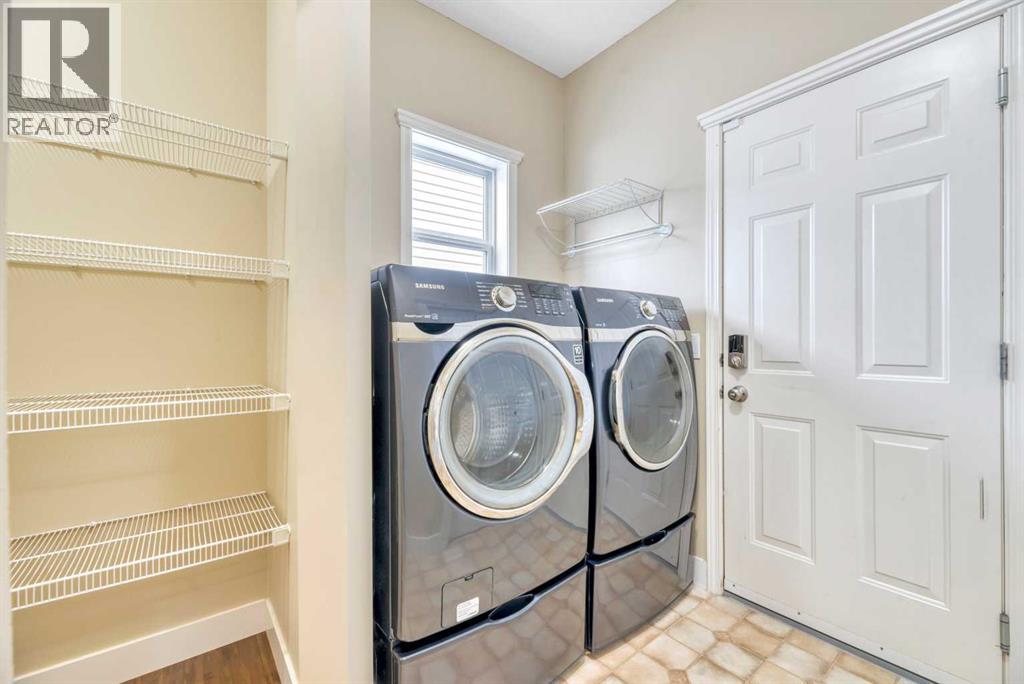 Photo 19 of 266 Rockborough Green Nw, Calgary AB