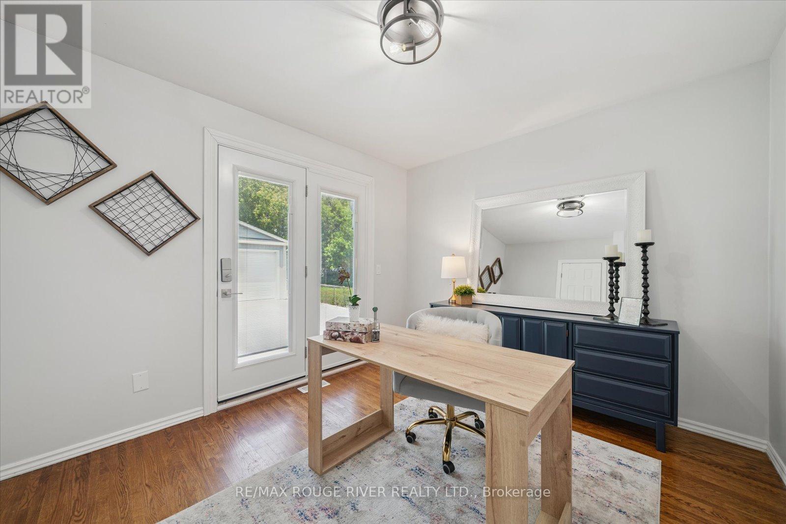 Photo 19 of 630 Athol Street E, Oshawa ON