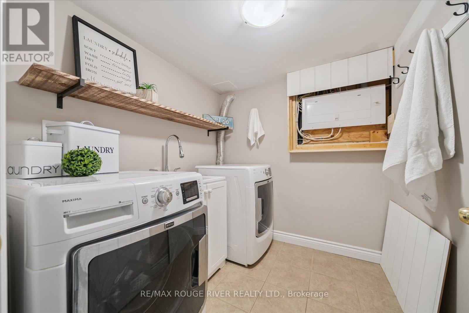 Photo 39 of 630 Athol Street E, Oshawa ON