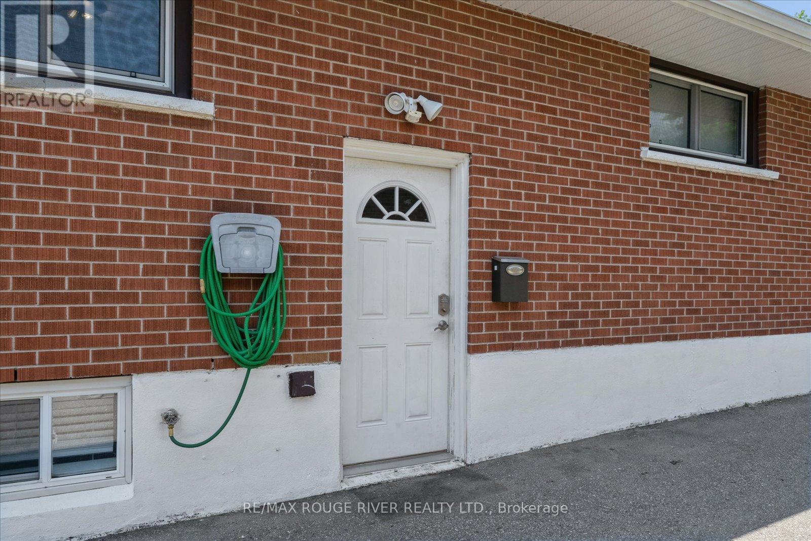 Photo 47 of 630 Athol Street E, Oshawa ON