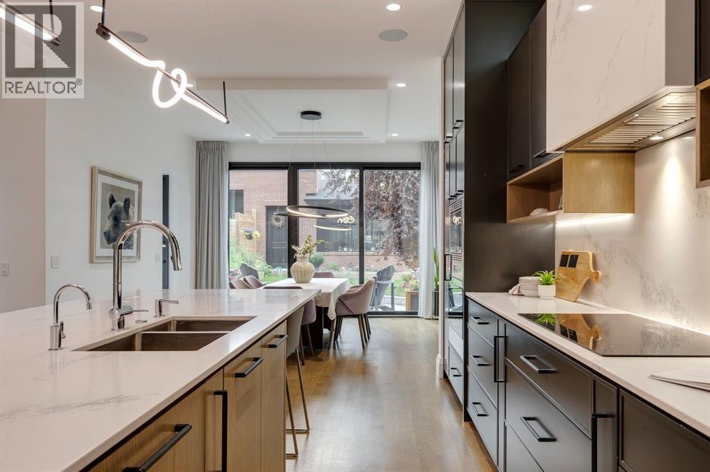 Photo 15 of 2207 29 Avenue Sw, Calgary AB