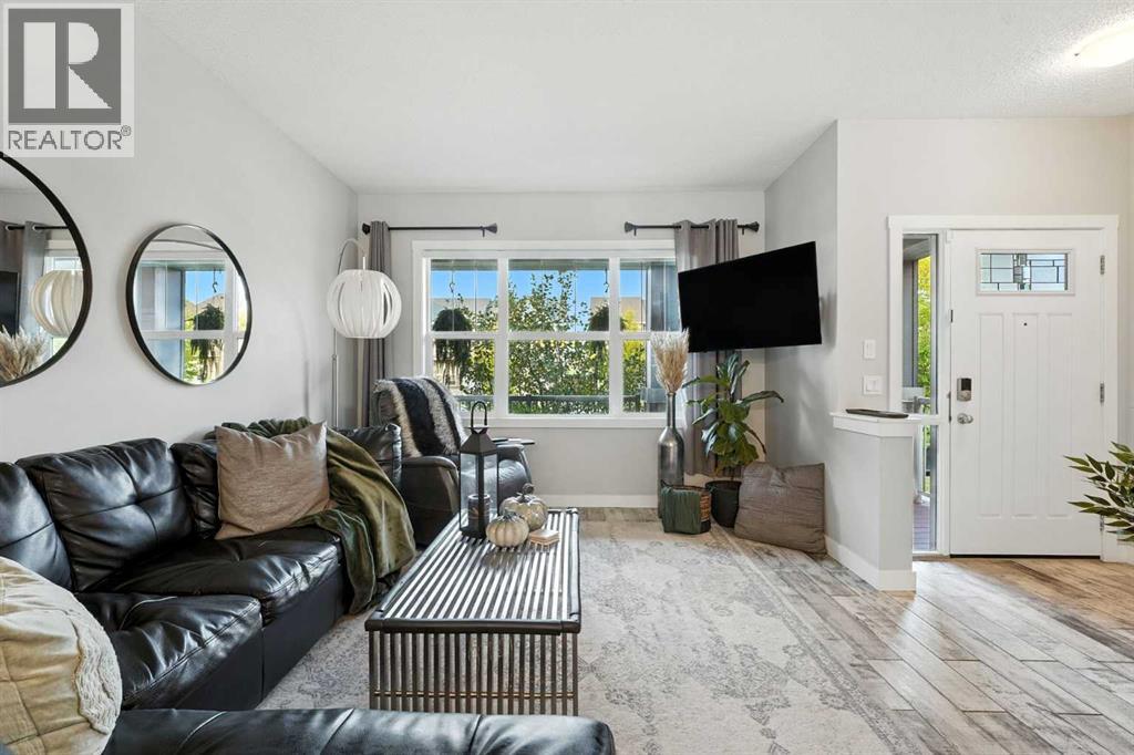 Photo 5 of 1318 Legacy Circle Se, Calgary AB