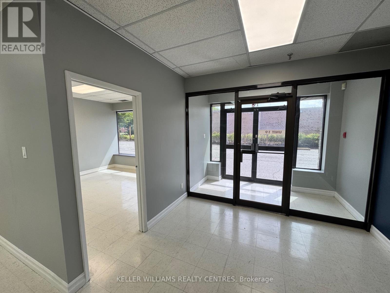 Photo 3 of Unit 19 570 Hood Road, Markham ON