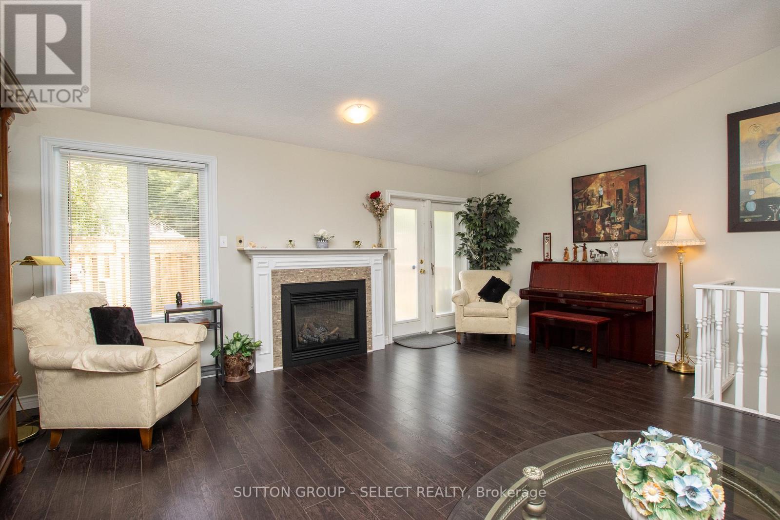 Photo 16 of 4 445 Riverside Drive, London North ON
