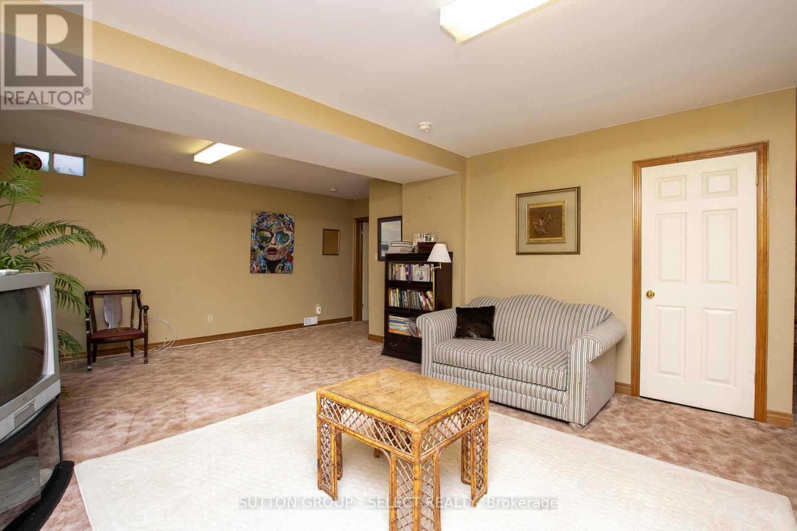 Photo 28 of 4 445 Riverside Drive, London North ON