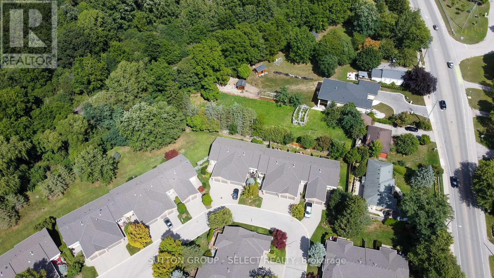 Photo 37 of 4 445 Riverside Drive, London North ON
