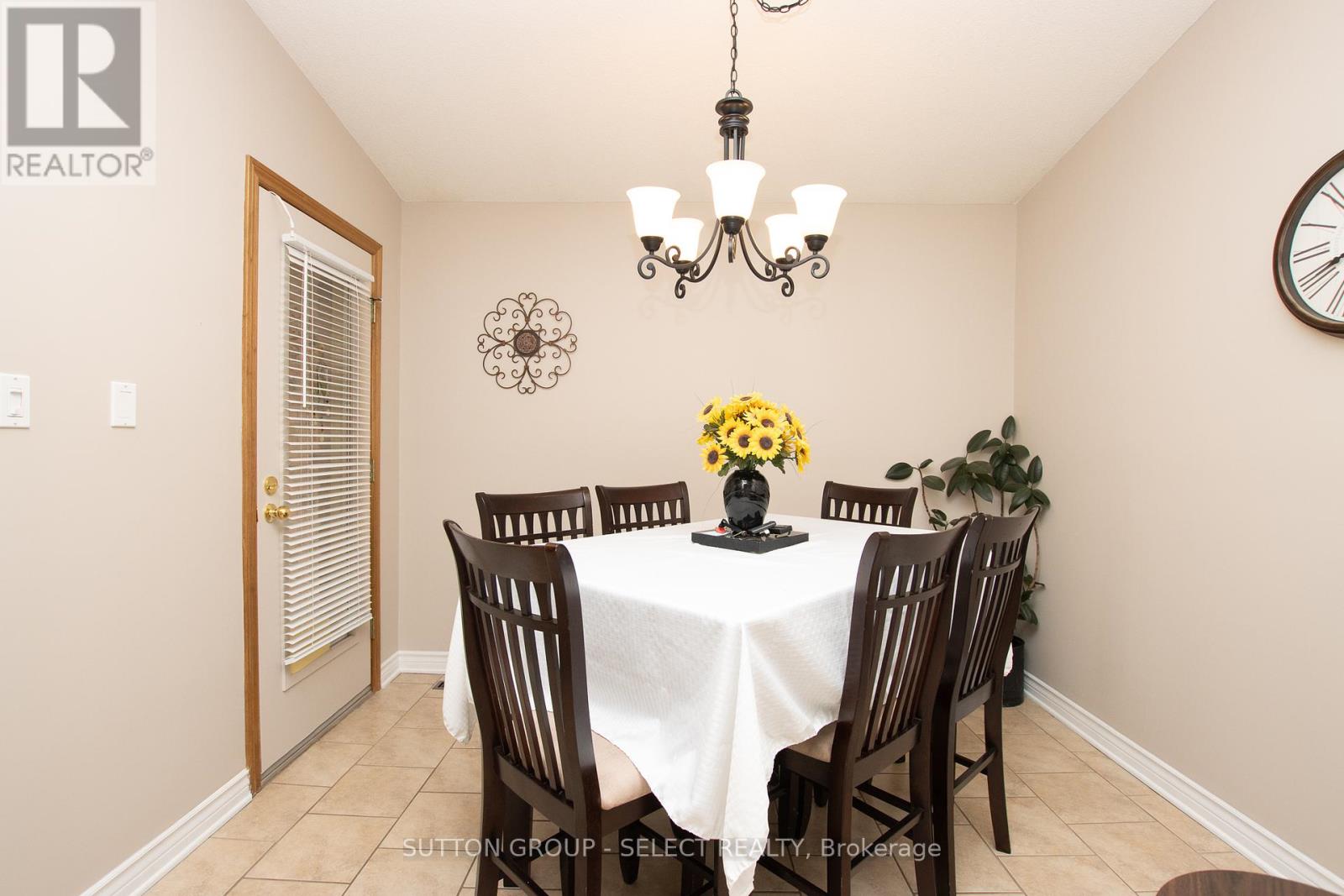 Photo 7 of 4 445 Riverside Drive, London North ON