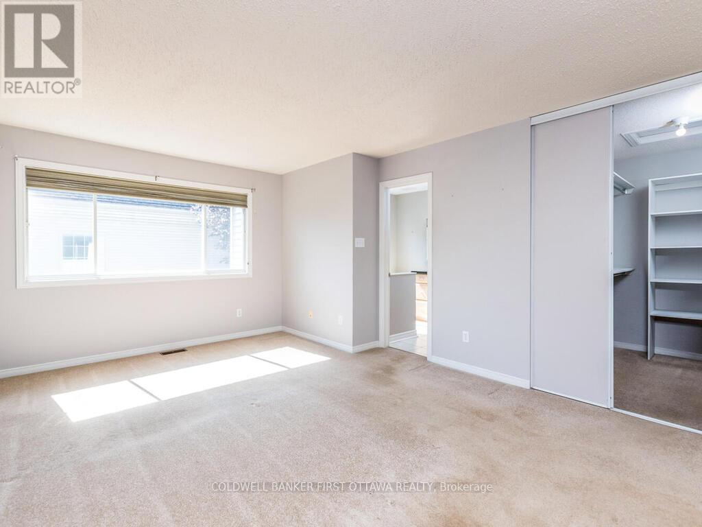 Photo 21 of 6101 Arbourwood Drive, Ottawa ON