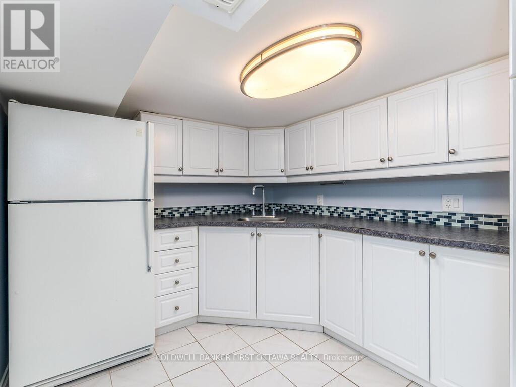 Photo 31 of 6101 Arbourwood Drive, Ottawa ON