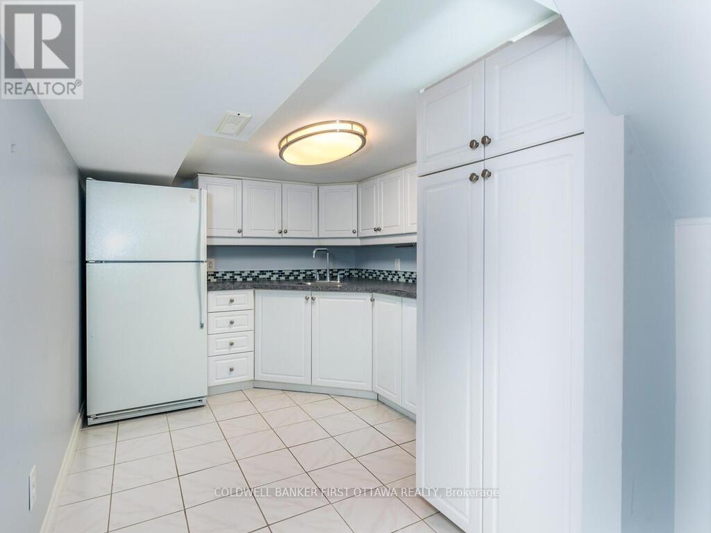 Photo 32 of 6101 Arbourwood Drive, Ottawa ON