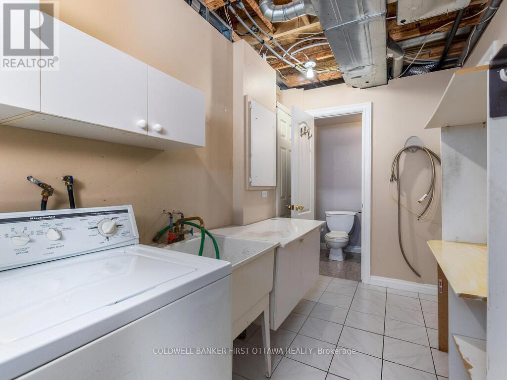 Photo 34 of 6101 Arbourwood Drive, Ottawa ON