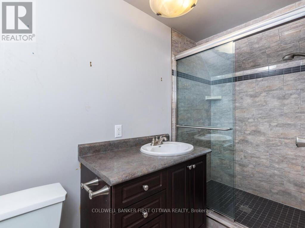 Photo 35 of 6101 Arbourwood Drive, Ottawa ON