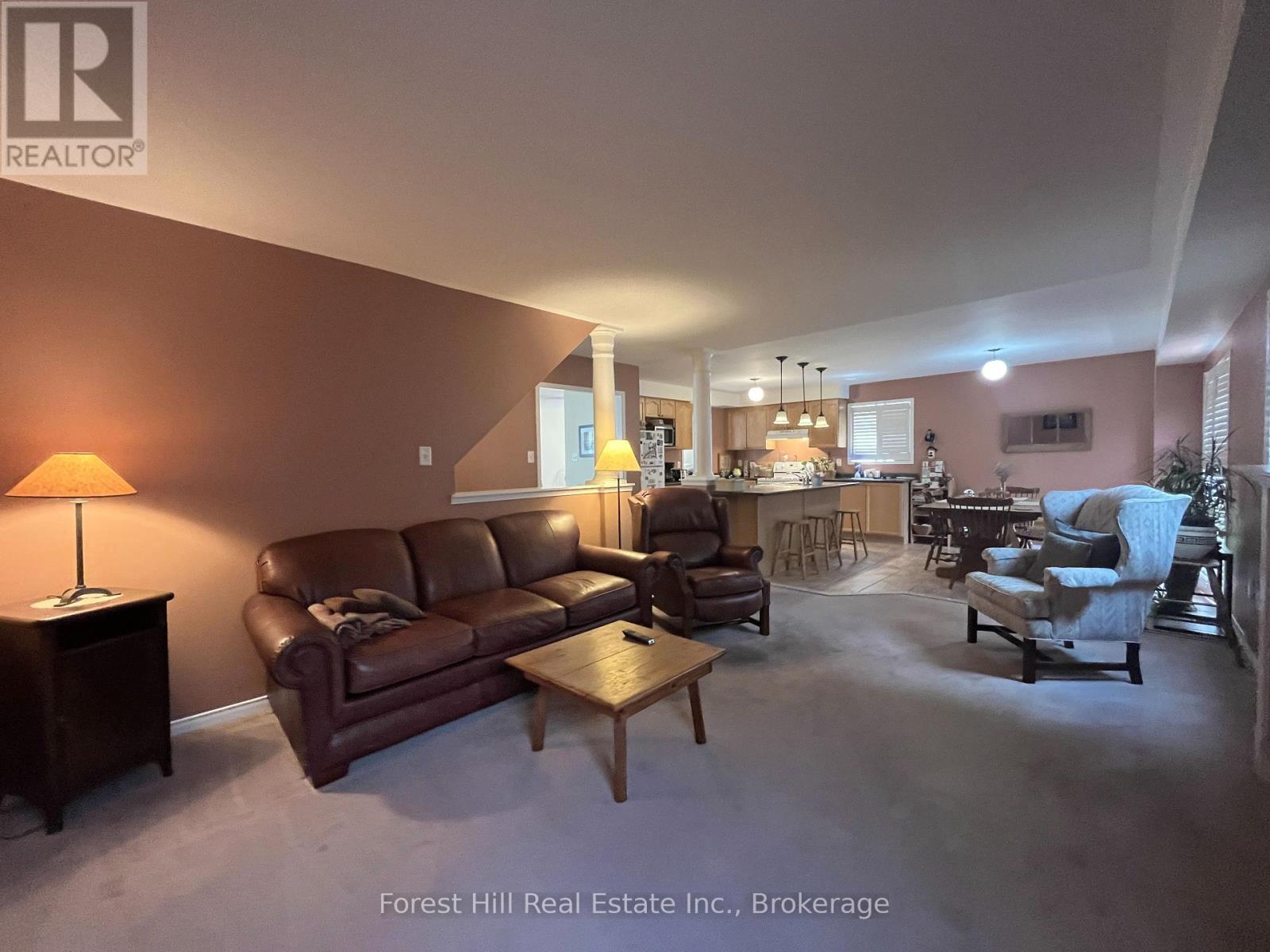 Photo 10 of 1530 Aldergrove Drive, Oshawa ON