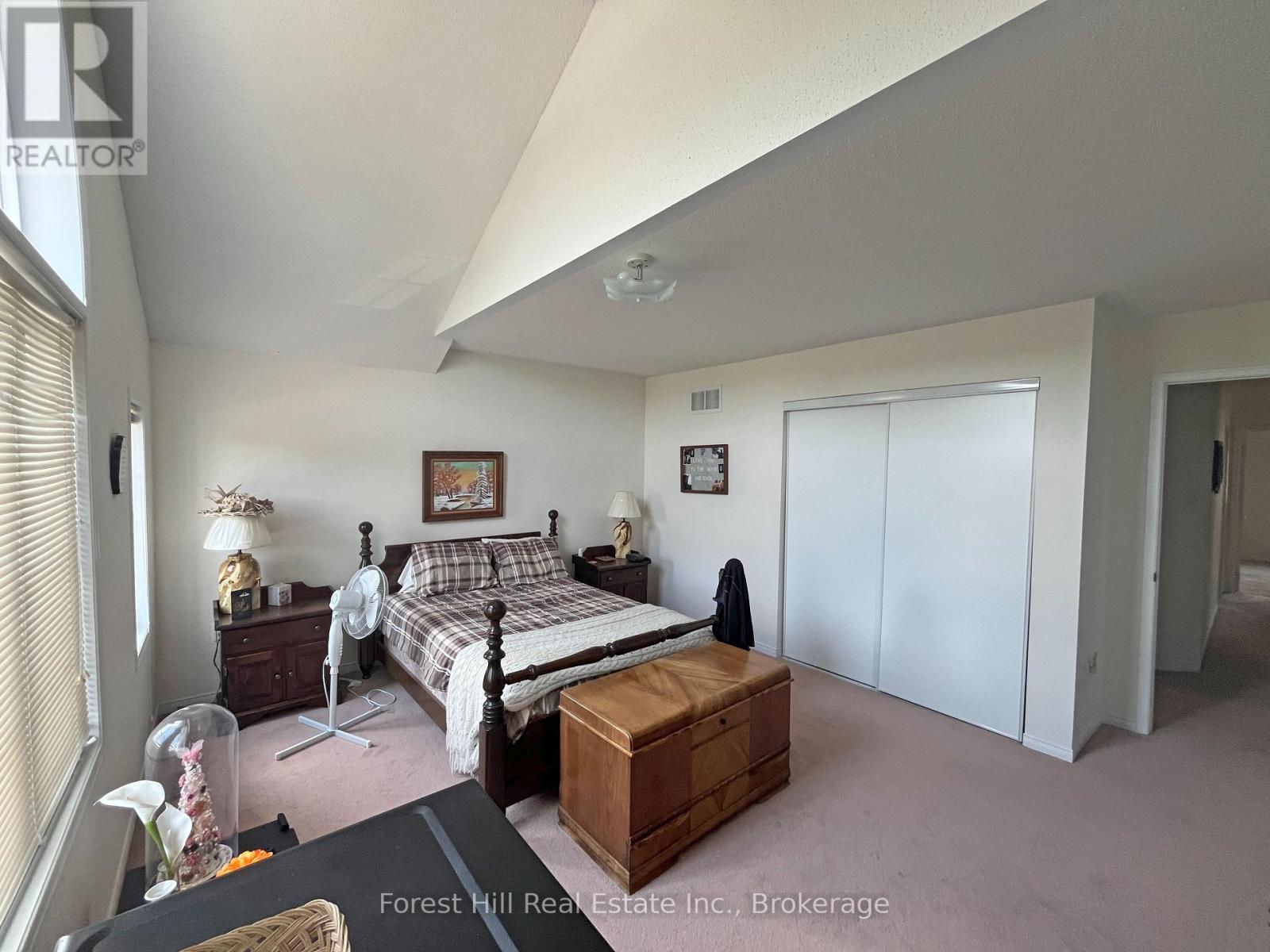 Photo 18 of 1530 Aldergrove Drive, Oshawa ON
