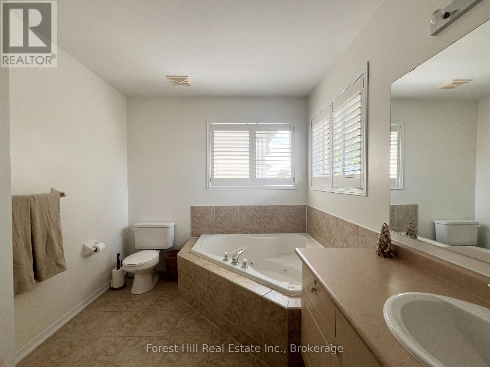 Photo 22 of 1530 Aldergrove Drive, Oshawa ON