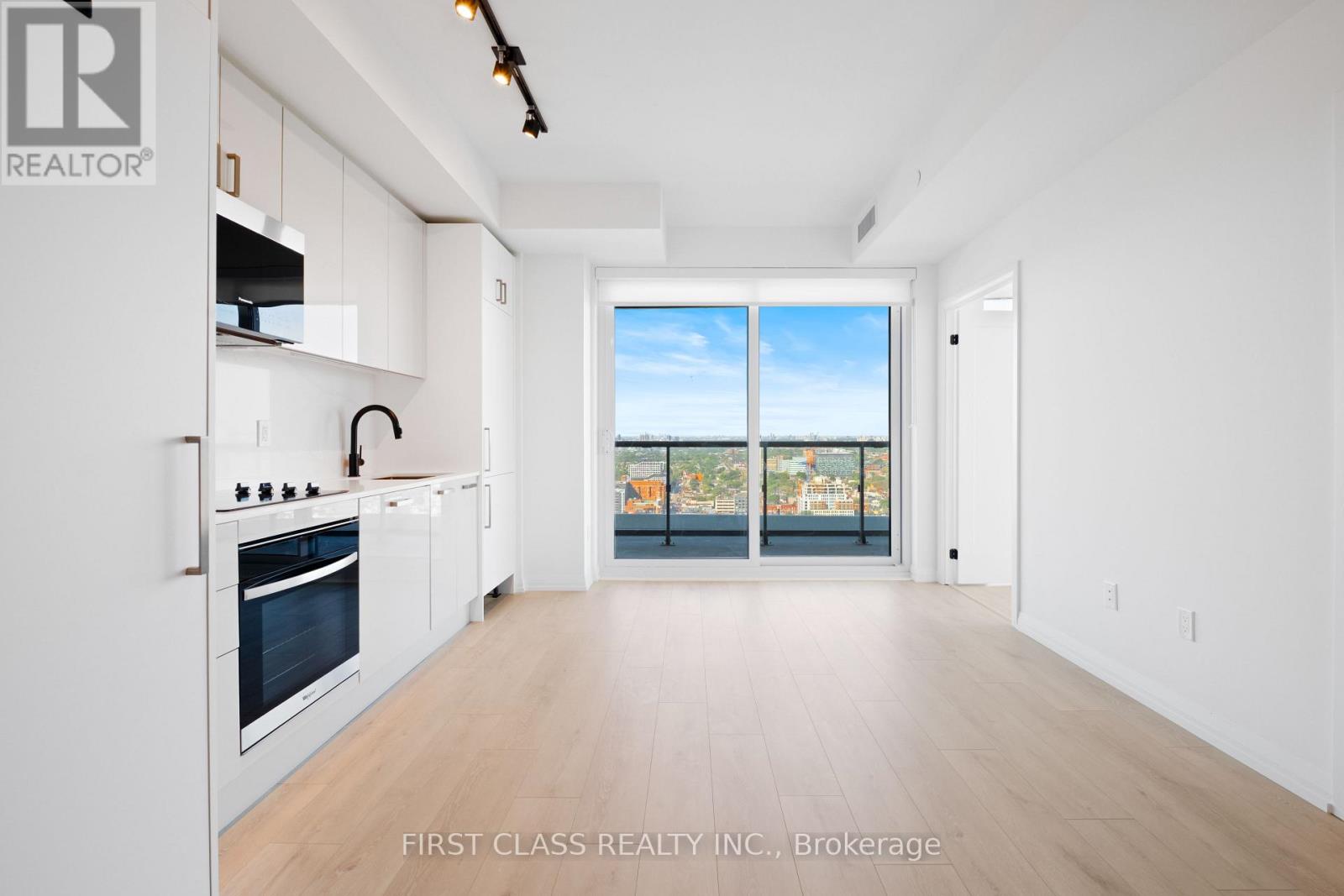 Photo 18 of 2911 280 Dundas Street, Toronto ON