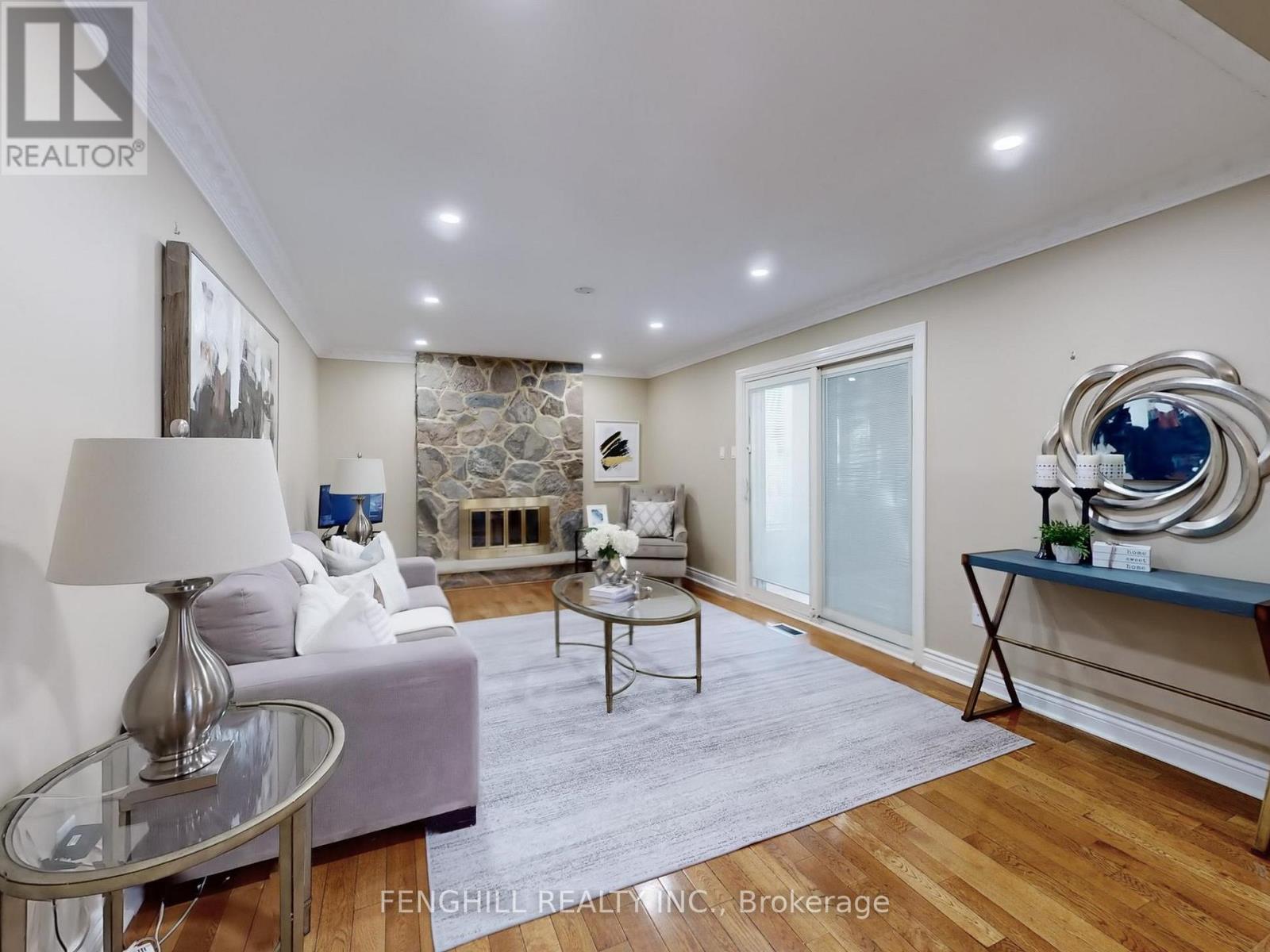 Photo 11 of 88 Millersgrove Drive, Toronto ON