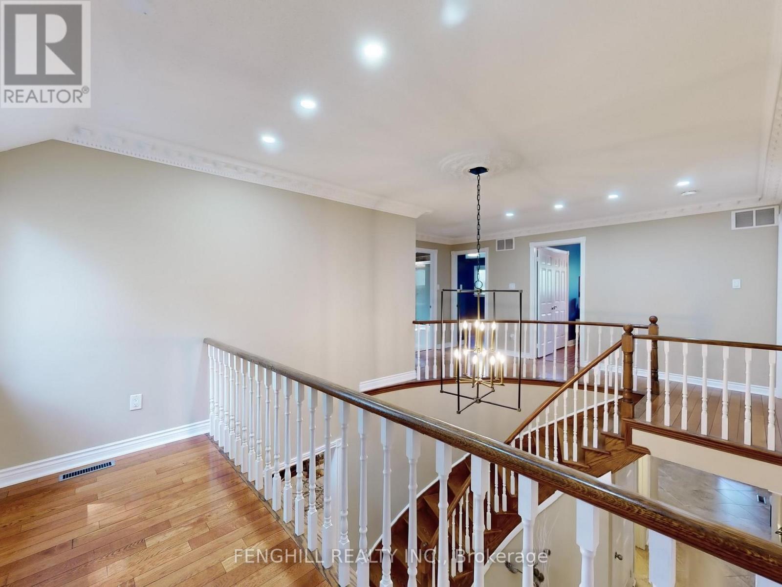 Photo 17 of 88 Millersgrove Drive, Toronto ON