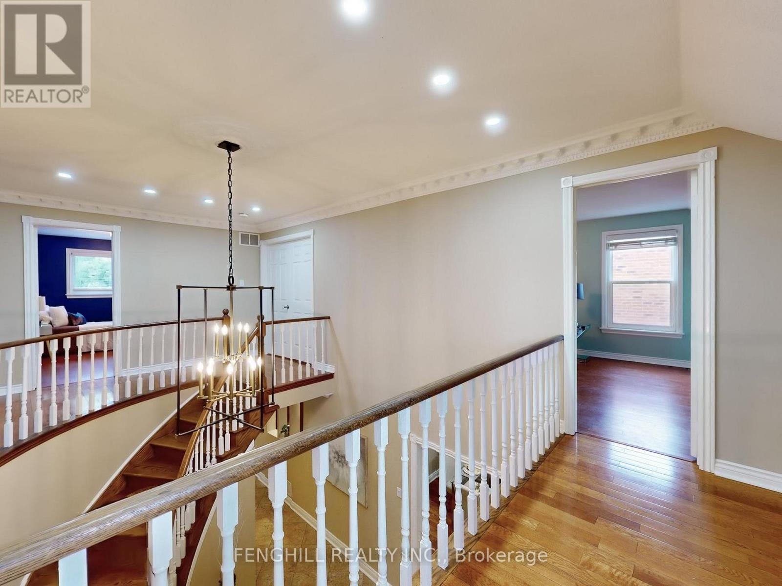 Photo 18 of 88 Millersgrove Drive, Toronto ON