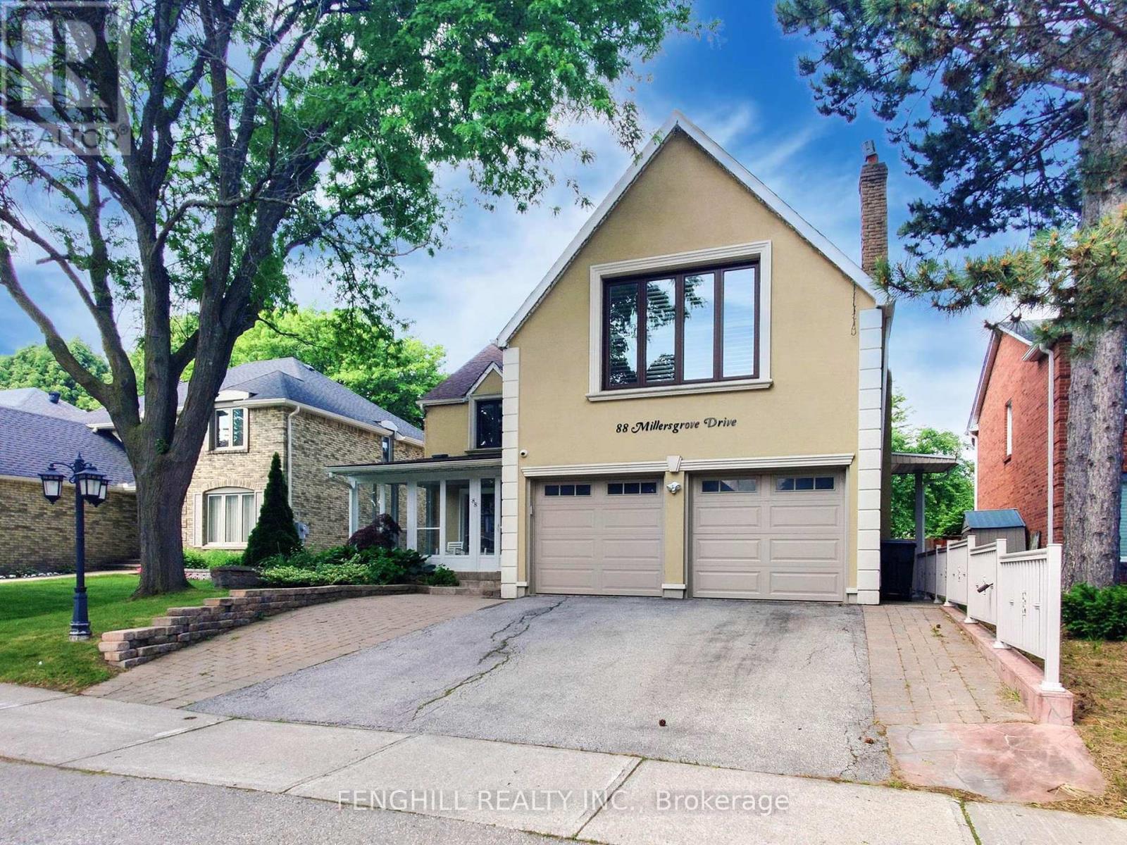 Photo 2 of 88 Millersgrove Drive, Toronto ON
