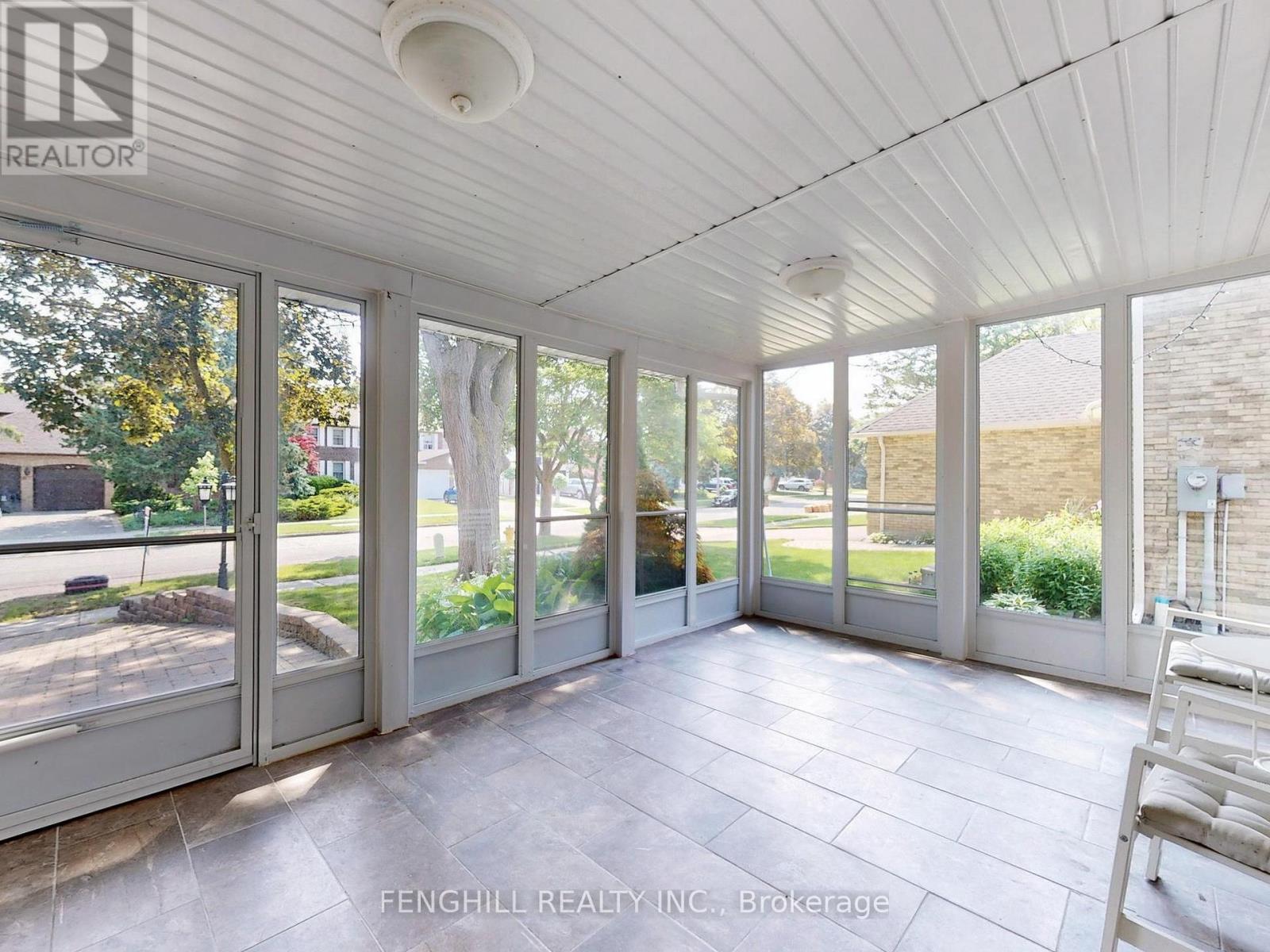 Photo 3 of 88 Millersgrove Drive, Toronto ON