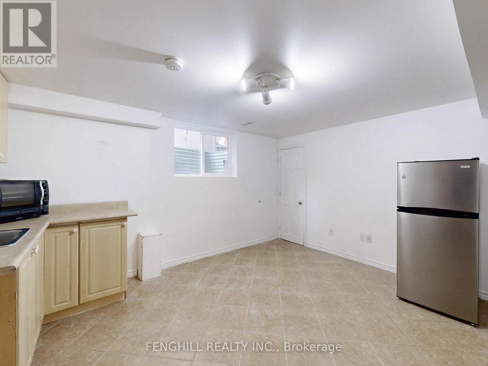 Photo 39 of 88 Millersgrove Drive, Toronto ON