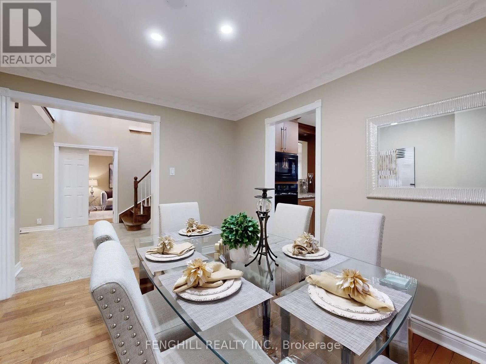 Photo 8 of 88 Millersgrove Drive, Toronto ON