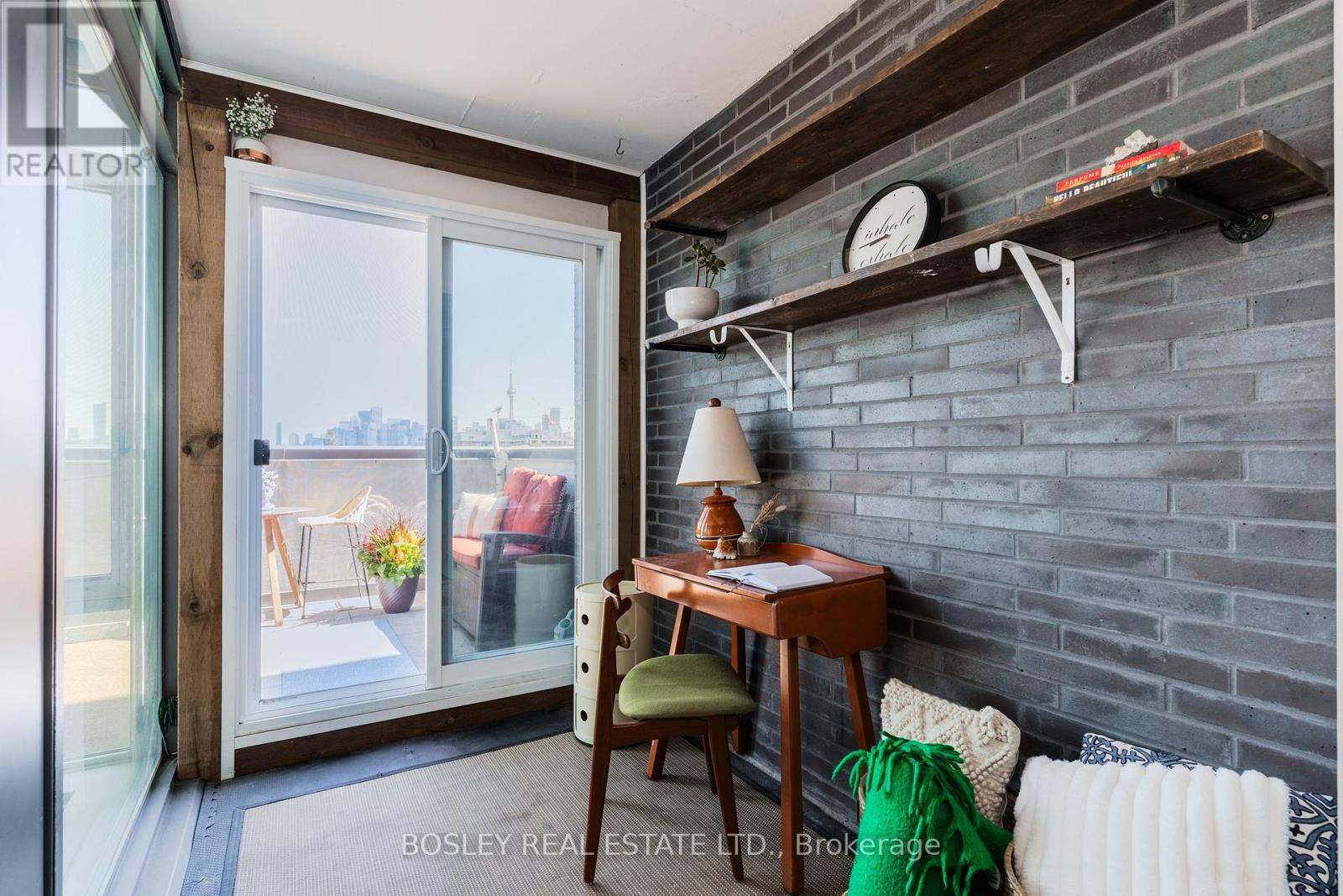 Photo 19 of 513 20 Gladstone Avenue, Toronto ON