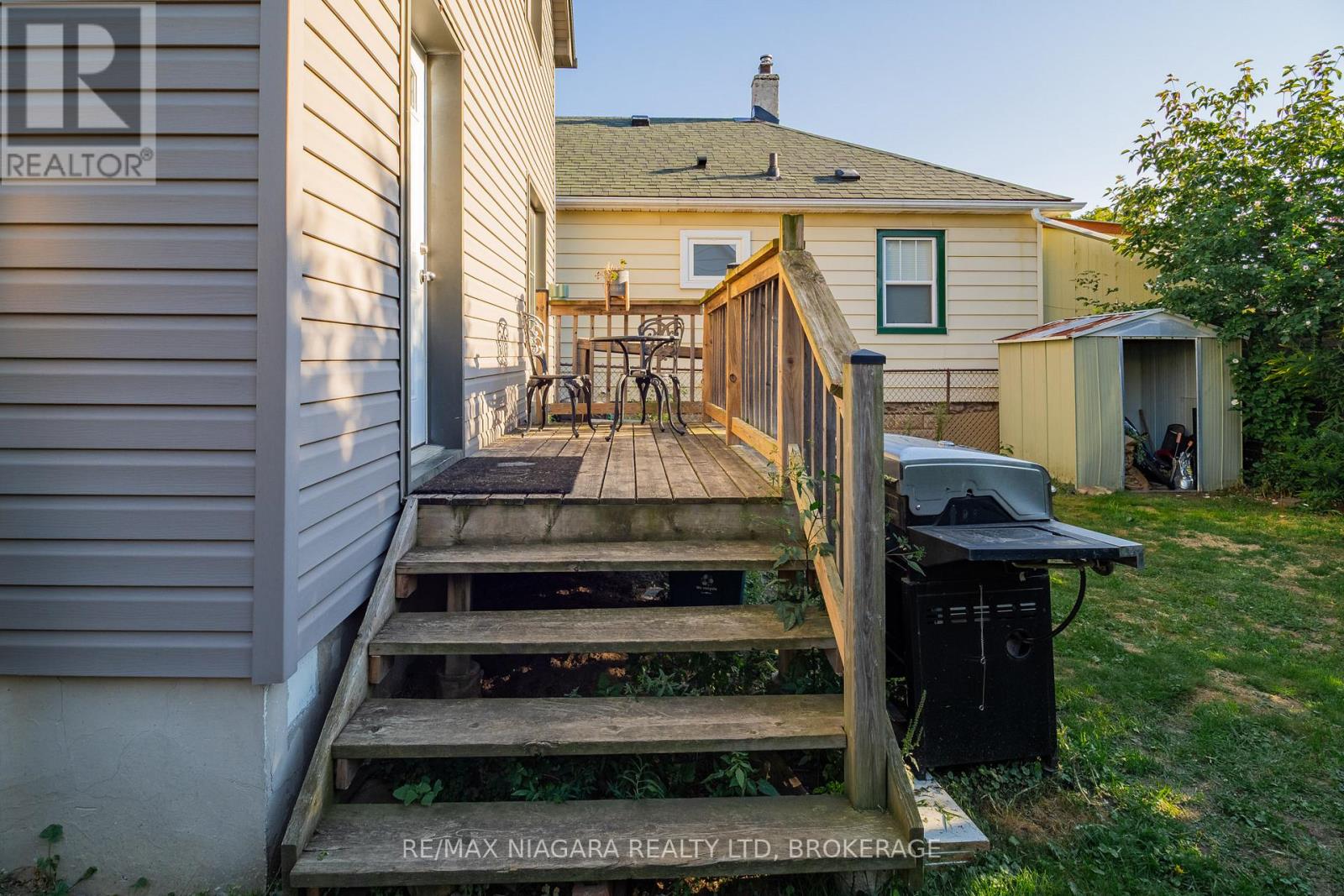 Photo 14 of 29 Wilson Street, St Catharines ON