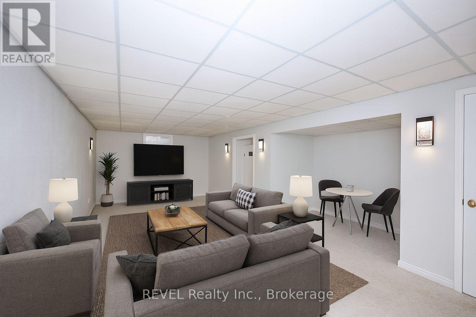 Photo 17 of 7386 Sunhaven Drive, Niagara Falls ON
