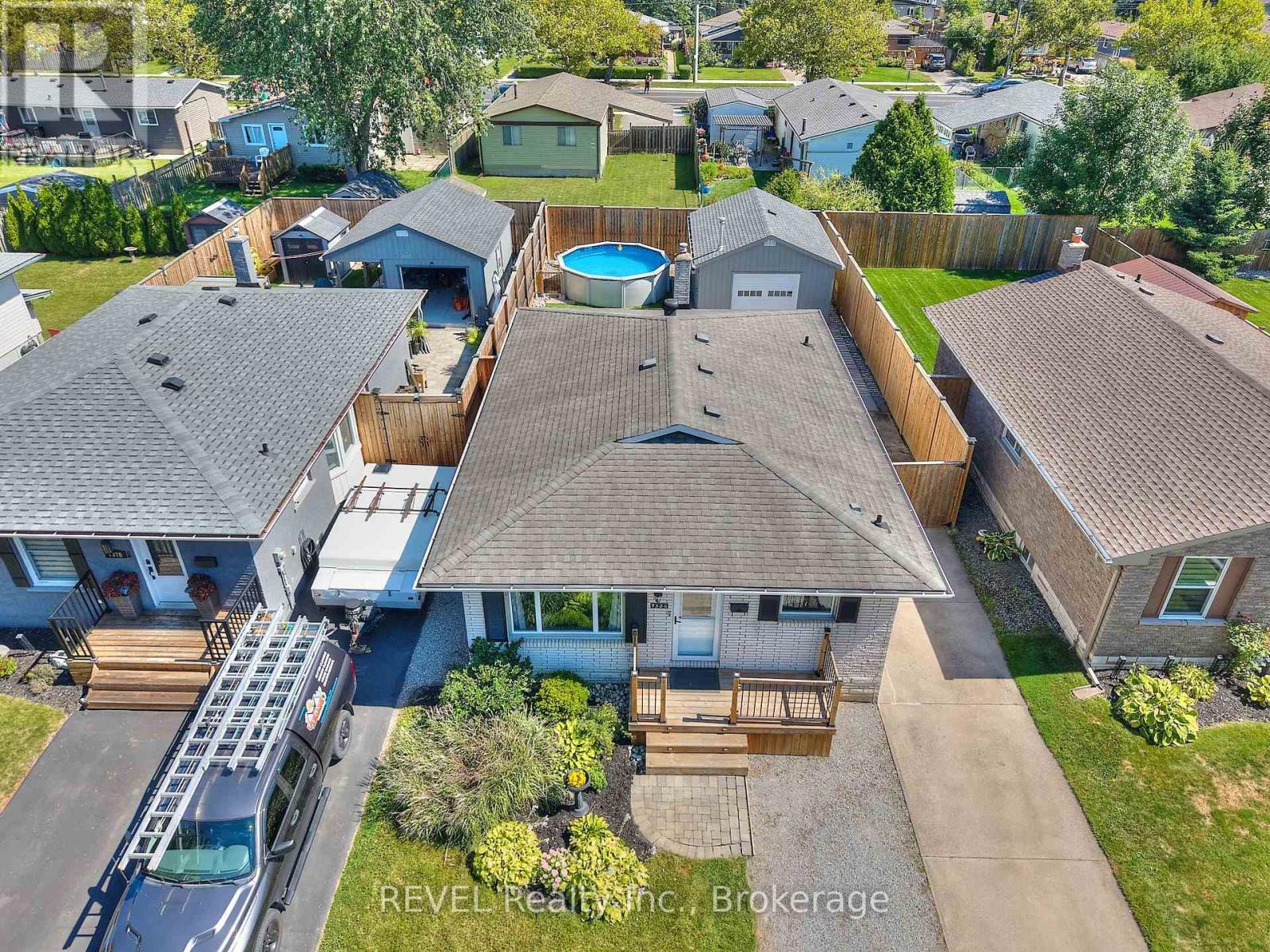 Photo 30 of 7386 Sunhaven Drive, Niagara Falls ON
