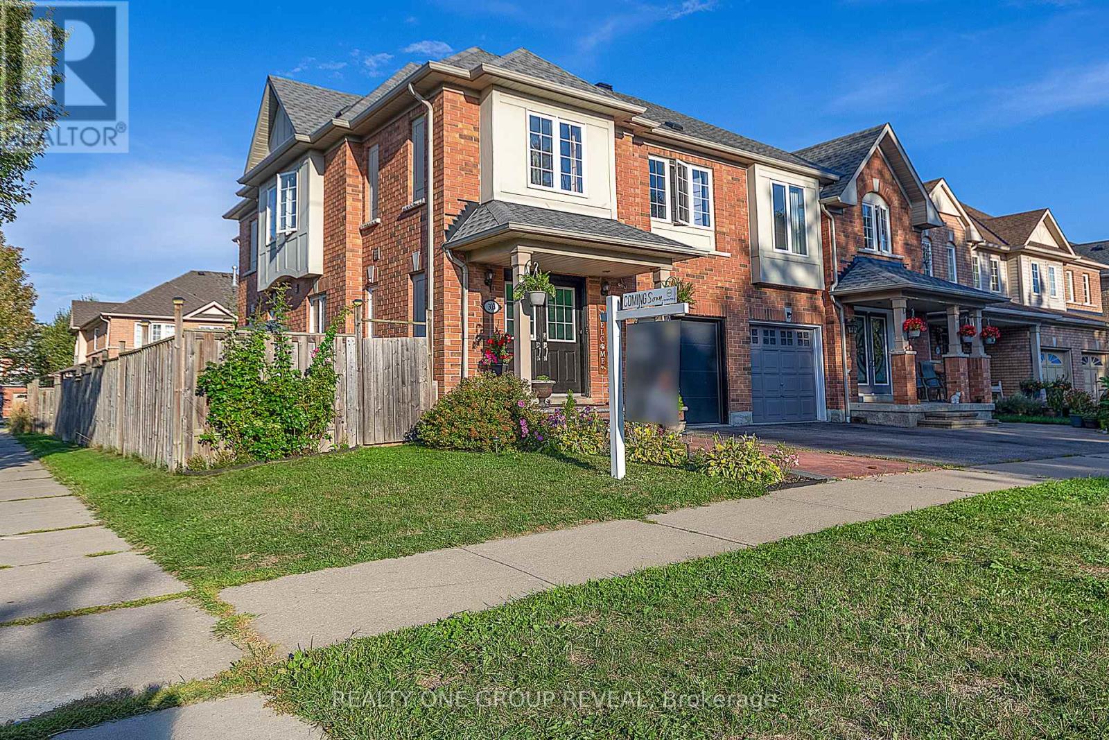 Photo 2 of 303 Porte Road, Ajax ON