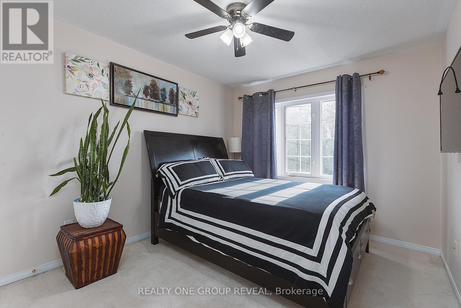 Photo 26 of 303 Porte Road, Ajax ON