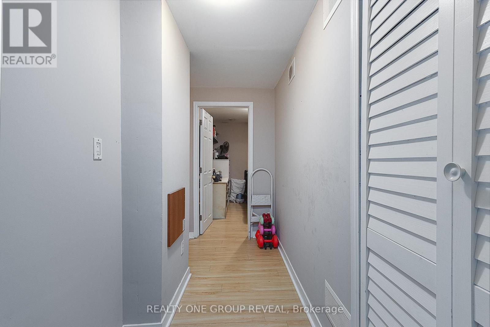 Photo 33 of 303 Porte Road, Ajax ON