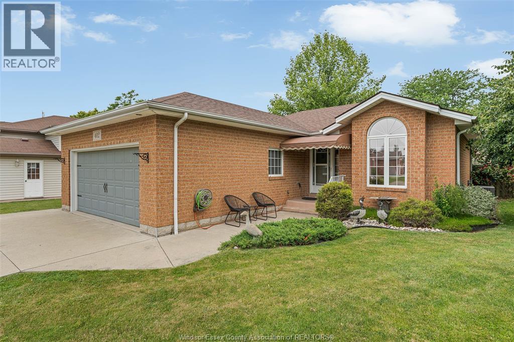 Photo 1 of 402 Thornridge Crescent, Amherstburg ON