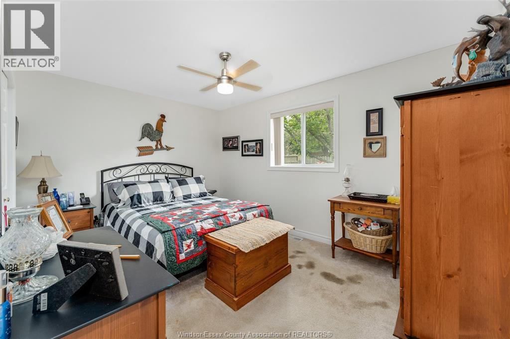 Photo 21 of 402 Thornridge Crescent, Amherstburg ON