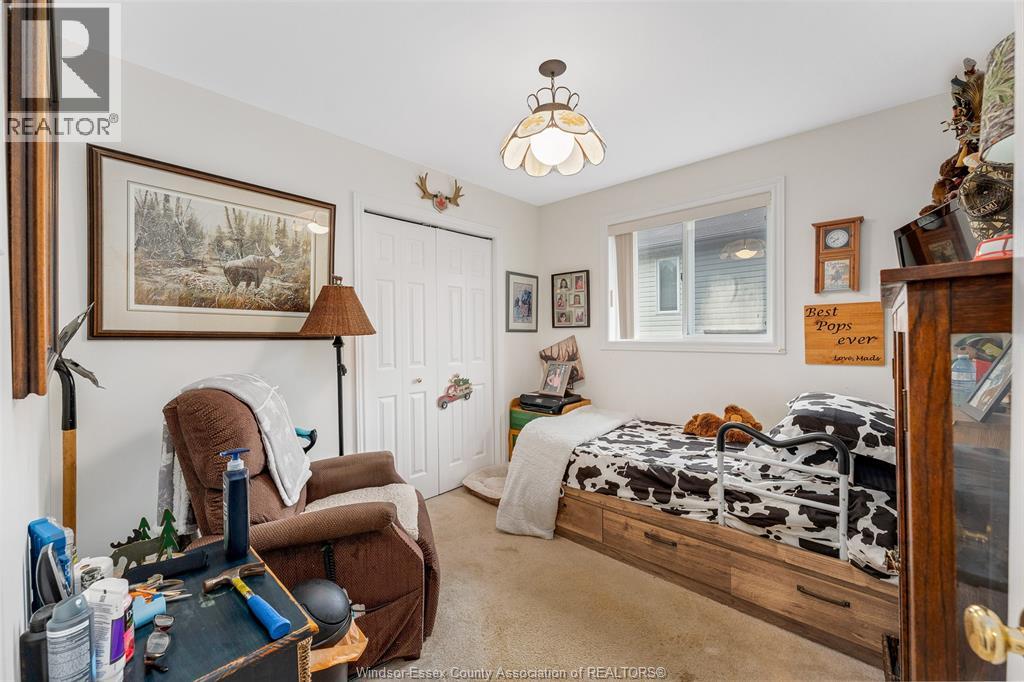 Photo 22 of 402 Thornridge Crescent, Amherstburg ON