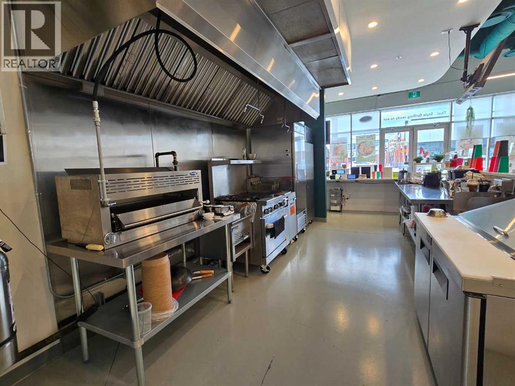 Photo 6 of 3145 2 Royal Vista Link Nw, Calgary AB