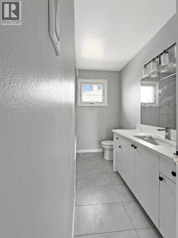 Photo 10 of 601 25 Street N, Lethbridge AB